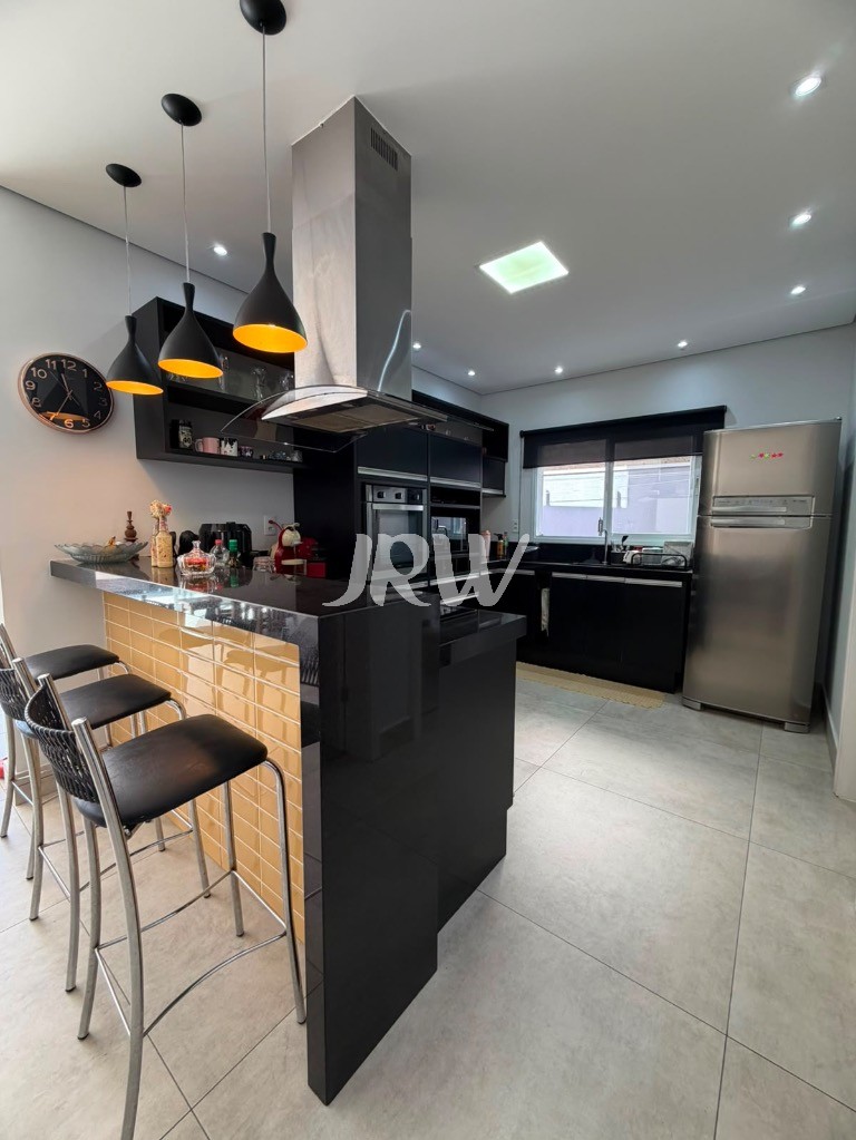 Casa, 3 quartos, 258 m² - Foto 13