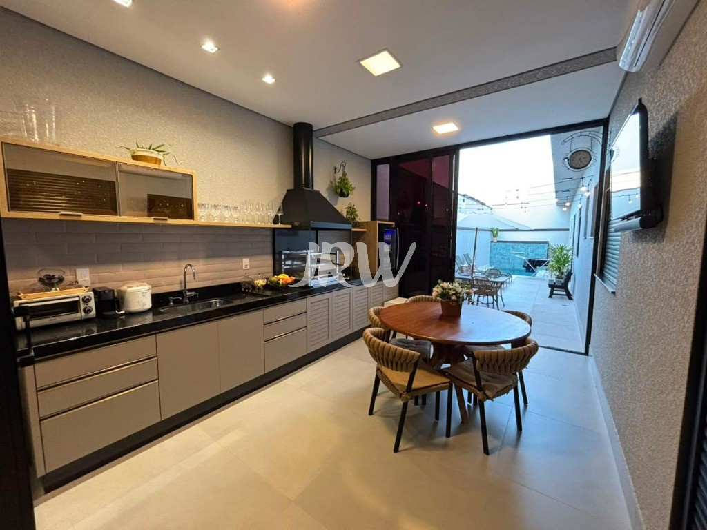 Casa, 3 quartos, 240 m² - Foto 9