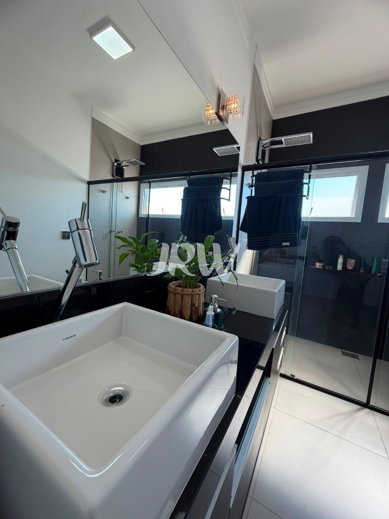 Casa, 3 quartos, 258 m² - Foto 33