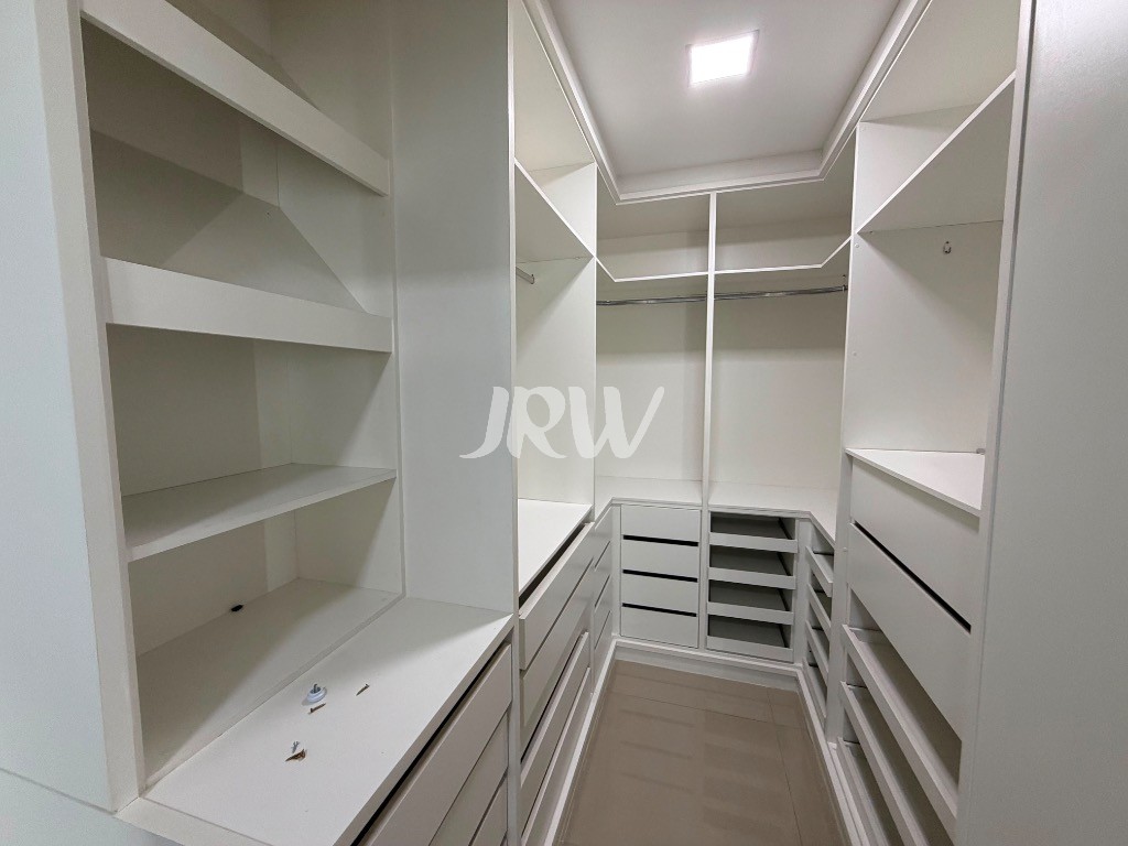 Casa, 4 quartos, 268 m² - Foto 9