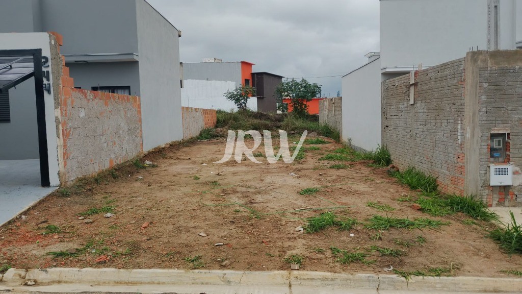 Terreno, 180 m² - Foto 1
