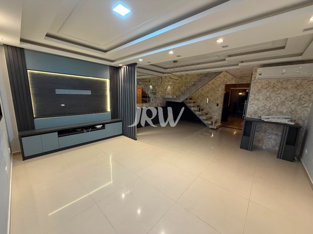 Casa, 4 quartos, 268 m² - Foto 1