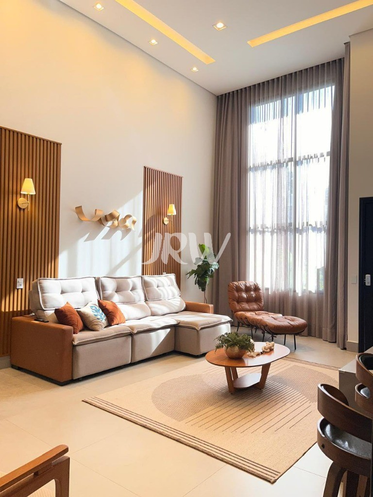 Casa, 3 quartos, 240 m² - Foto 1