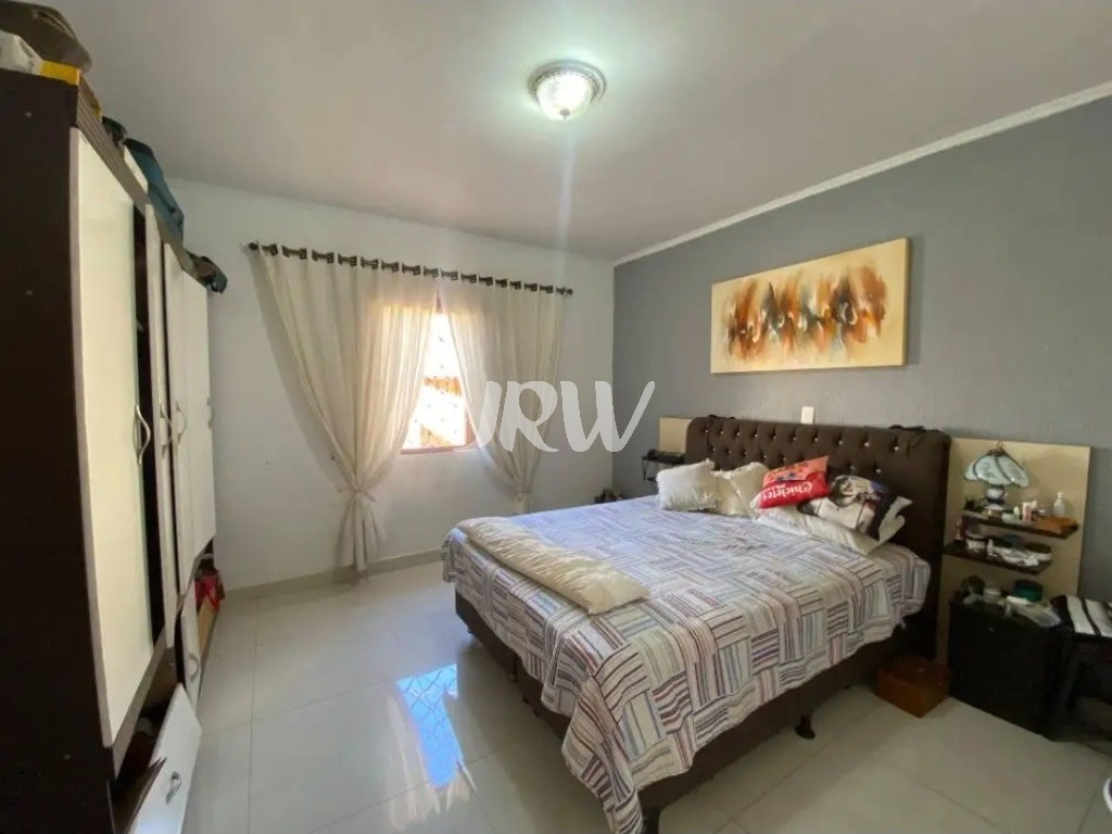 Casa, 3 quartos, 256 m² - Foto 4