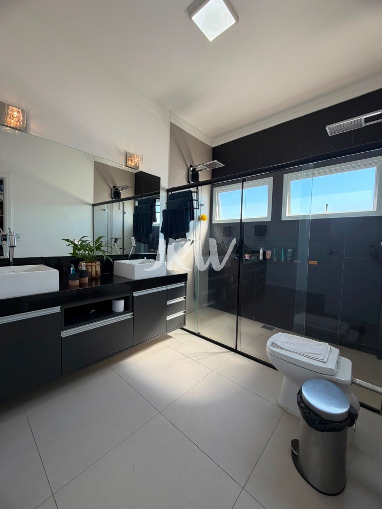 Casa, 3 quartos, 258 m² - Foto 34