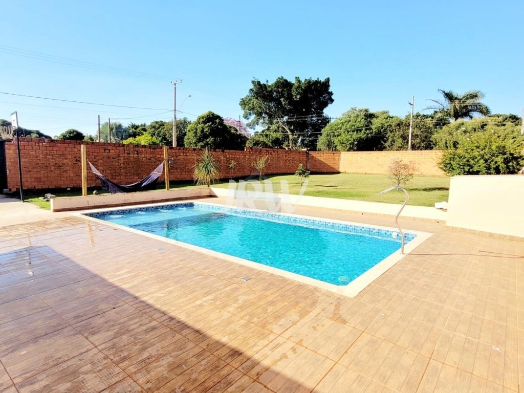 Chácara, 3 quartos, 1000 m² - Foto 1