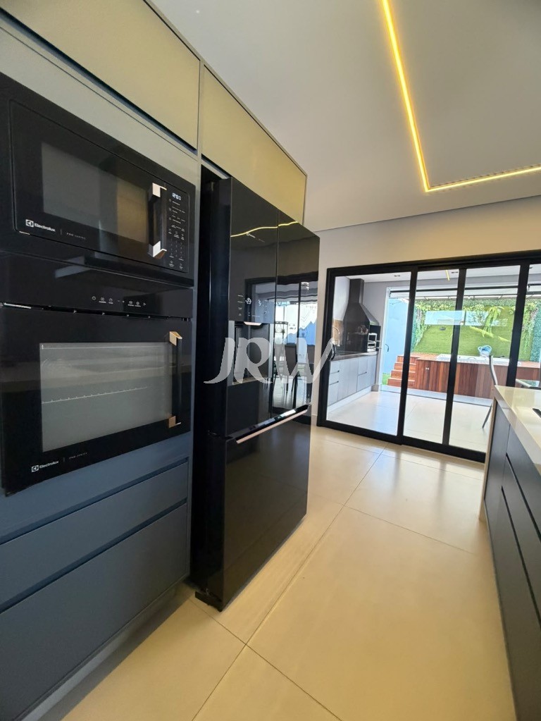 Casa, 3 quartos, 271 m² - Foto 13