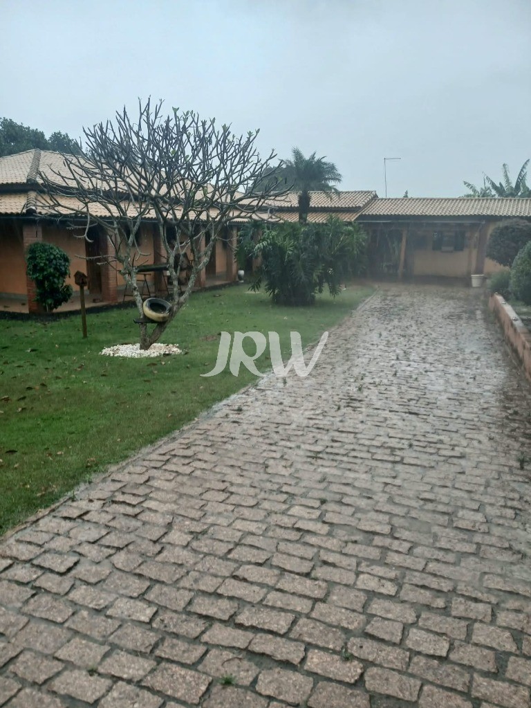 Chácara, 3 quartos, 1000 m² - Foto 1