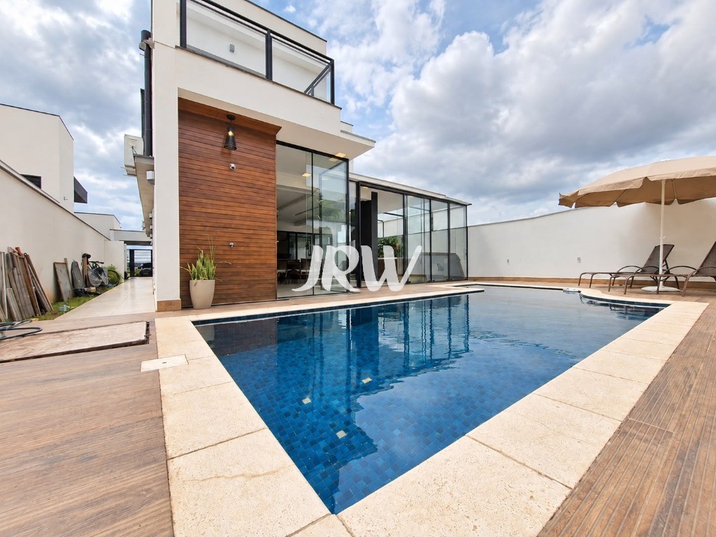 Casa, 3 quartos, 293 m² - Foto 1