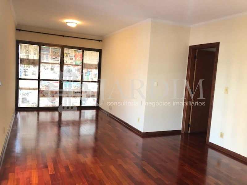 Apartamento, 3 quartos, 136 m² - Foto 1