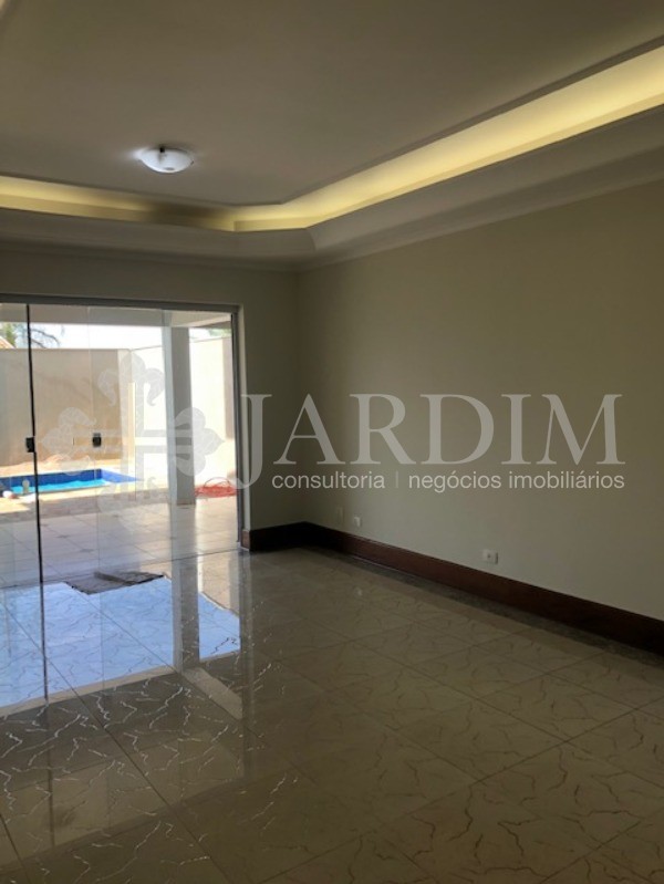 Casa de Condomínio para alugar com 4 quartos, 300m² - Foto 12