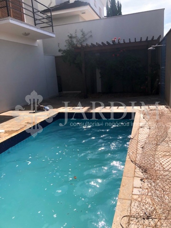 Casa de Condomínio para alugar com 4 quartos, 300m² - Foto 5