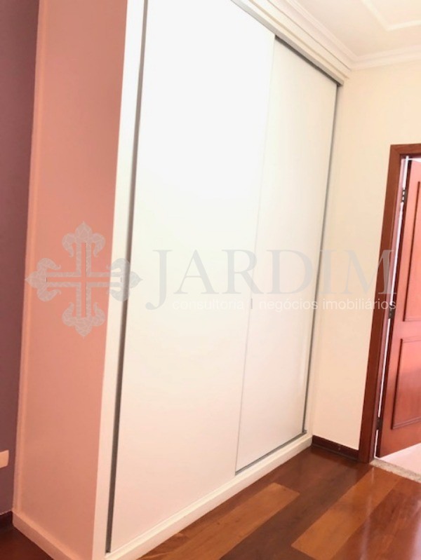 Casa de Condomínio para alugar com 4 quartos, 300m² - Foto 56
