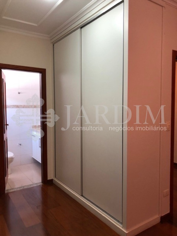 Casa de Condomínio para alugar com 4 quartos, 300m² - Foto 57