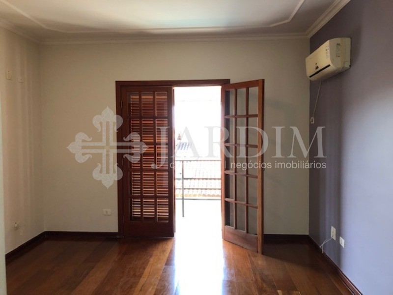 Casa de Condomínio para alugar com 4 quartos, 300m² - Foto 65