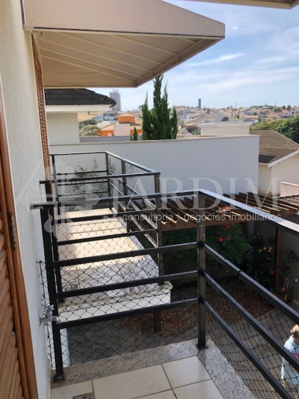 Casa de Condomínio para alugar com 4 quartos, 300m² - Foto 69