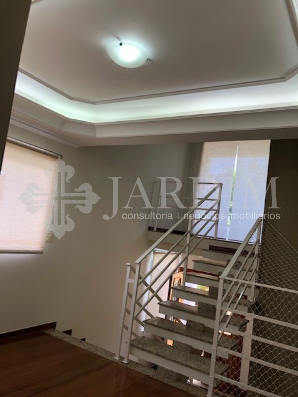 Casa de Condomínio para alugar com 4 quartos, 300m² - Foto 70