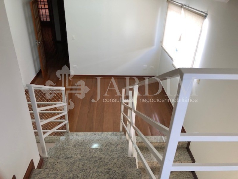 Casa de Condomínio para alugar com 4 quartos, 300m² - Foto 84