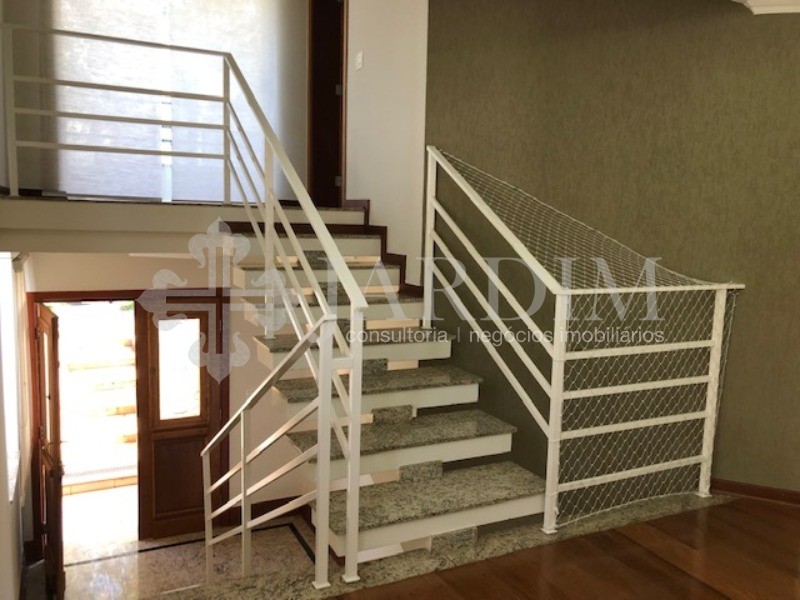Casa de Condomínio para alugar com 4 quartos, 300m² - Foto 85
