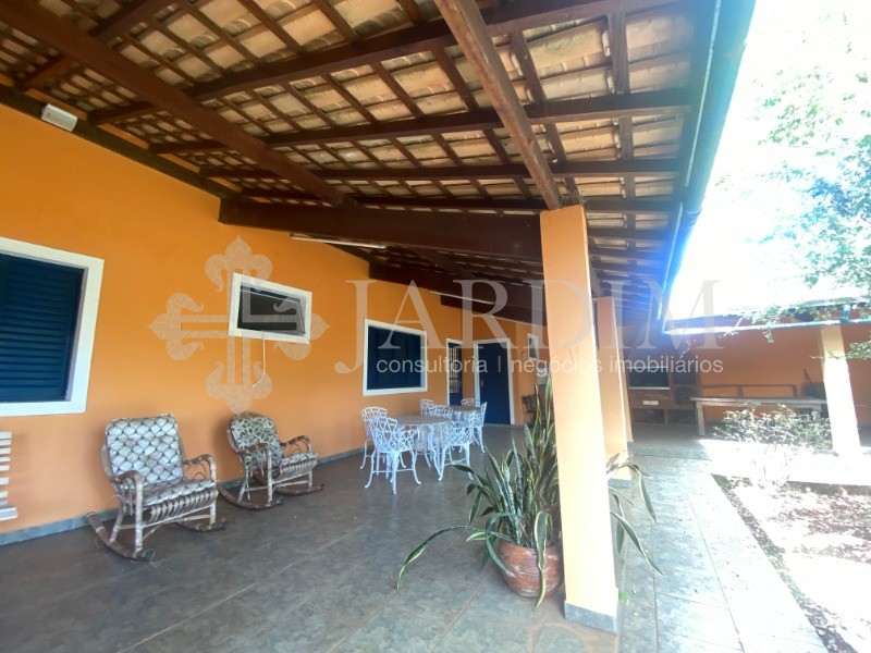 Chácara, 3 quartos, 1000 m² - Foto 1