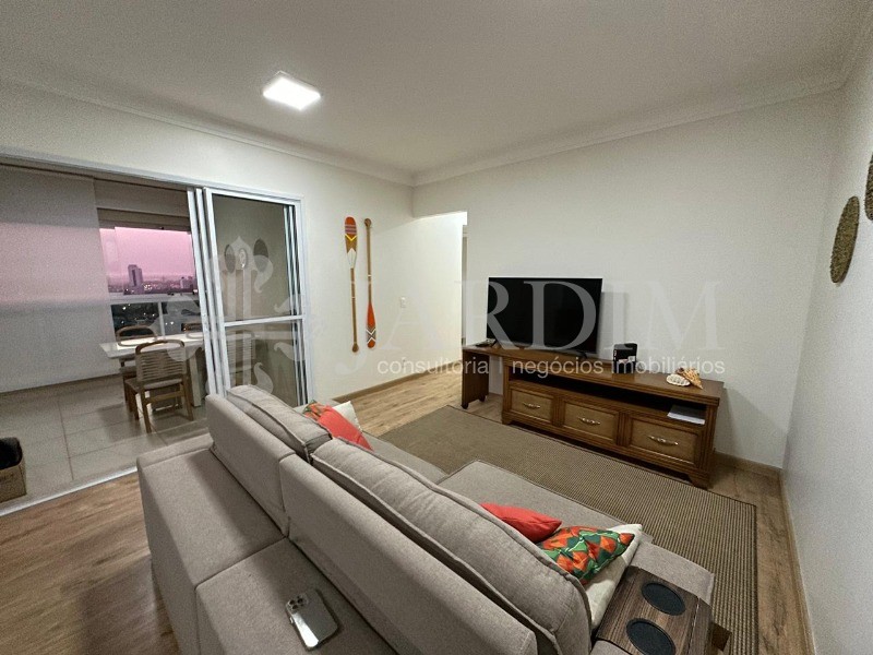 Apartamento, 3 quartos, 74 m² - Foto 1