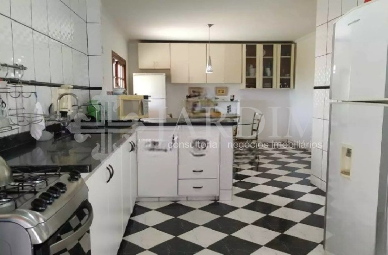 Chácara à venda com 4 quartos, 750m² - Foto 17