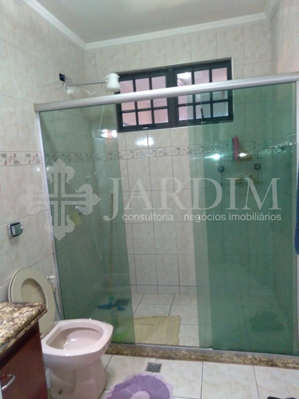 Casa à venda com 2 quartos, 250m² - Foto 7