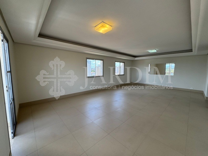 Apartamento, 3 quartos, 196 m² - Foto 2