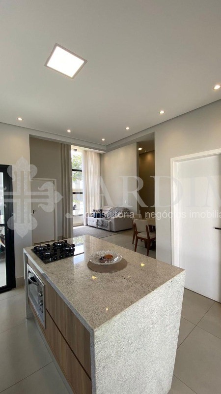 Casa à venda com 3 quartos, 300m² - Foto 17