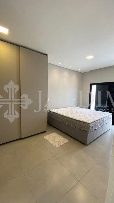 Casa à venda com 3 quartos, 300m² - Foto 12