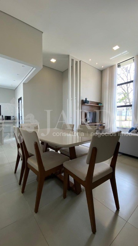 Casa à venda com 3 quartos, 300m² - Foto 14