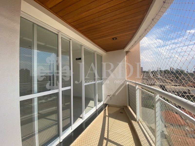Apartamento à venda com 3 quartos, 98m² - Foto 4