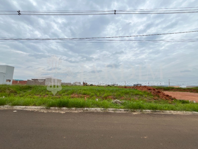 Loteamento e Condomínio - Foto 4