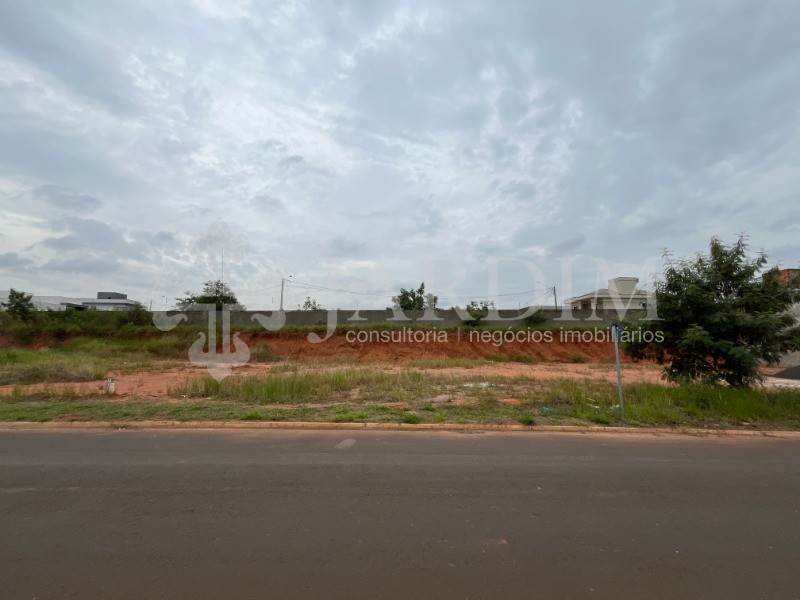 Loteamento e Condomínio - Foto 3