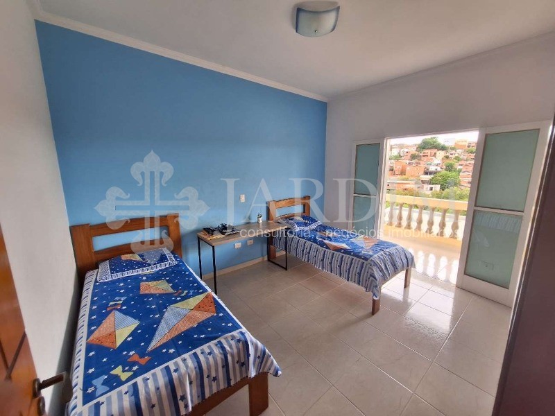 Sobrado à venda com 3 quartos, 225m² - Foto 10
