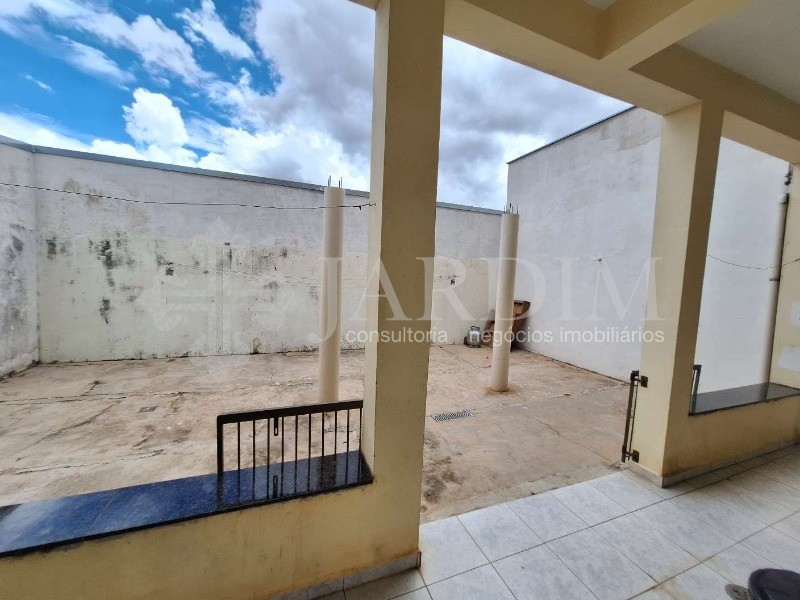Sobrado à venda com 3 quartos, 225m² - Foto 33