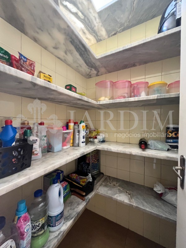 Casa à venda com 3 quartos, 250m² - Foto 38