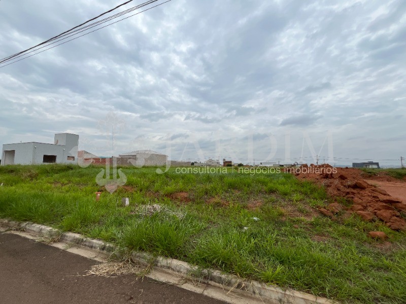 Loteamento e Condomínio - Foto 1