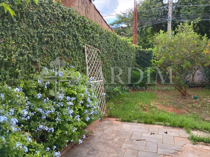 Sobrado à venda com 3 quartos, 278m² - Foto 11