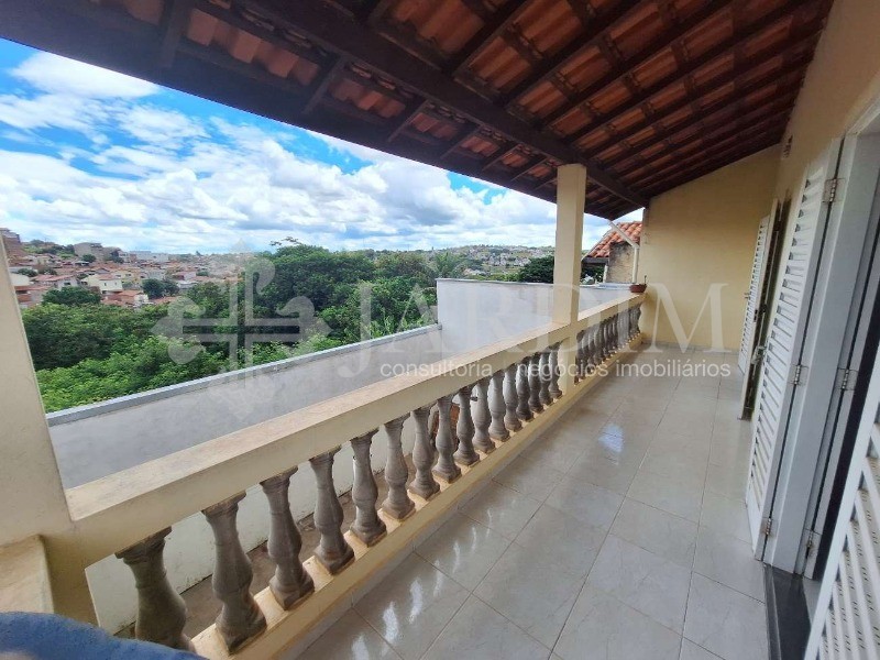 Sobrado à venda com 3 quartos, 225m² - Foto 17
