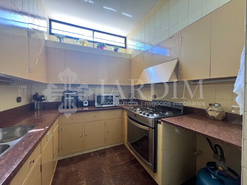 Casa à venda com 3 quartos, 250m² - Foto 34