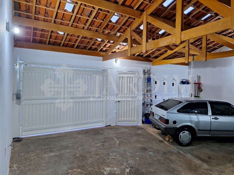 Sobrado à venda com 3 quartos, 225m² - Foto 3