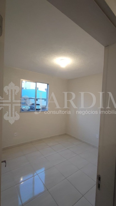 Apartamento à venda com 2 quartos, 48m² - Foto 4