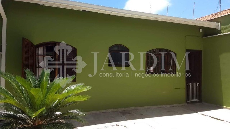 Casa à venda com 2 quartos, 190m² - Foto 11