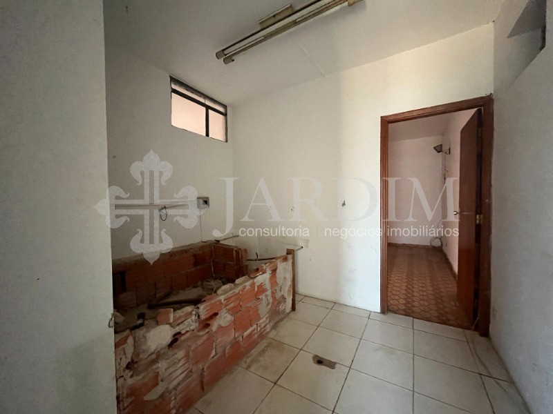Sobrado à venda com 3 quartos, 180m² - Foto 33