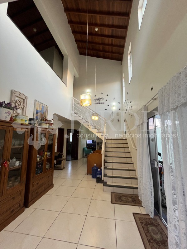 Sobrado à venda com 3 quartos, 330m² - Foto 7