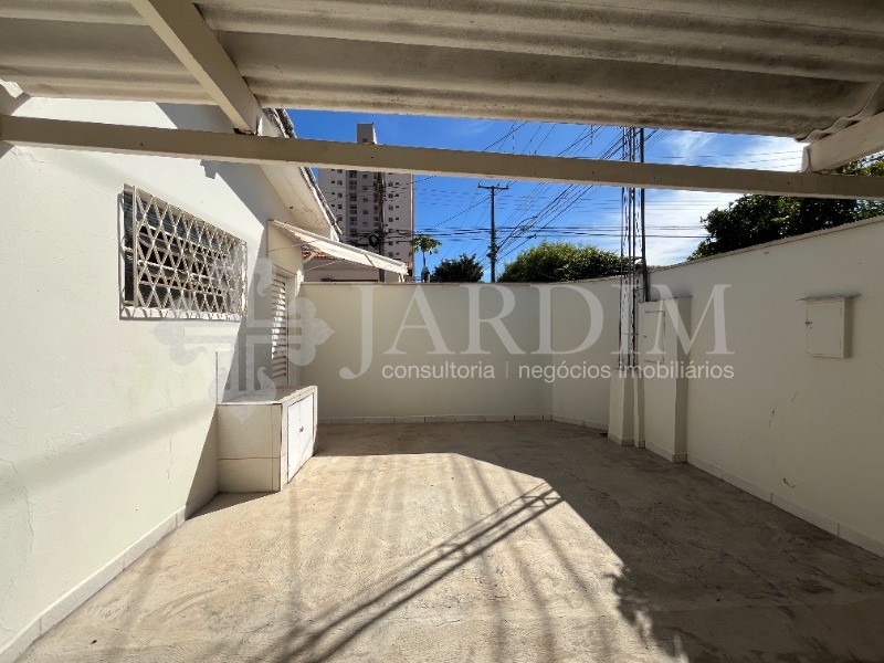 Casa para alugar com 2 quartos, 120m² - Foto 5