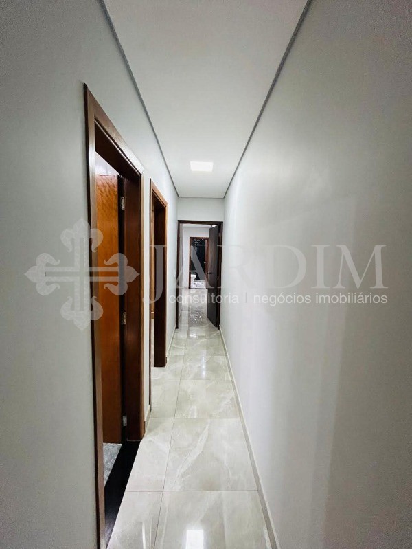 Casa à venda com 2 quartos, 128m² - Foto 8