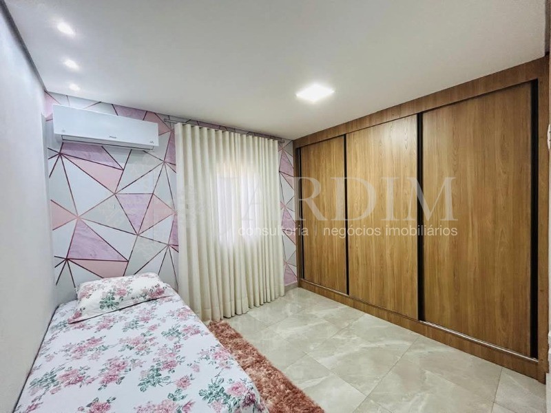 Casa à venda com 2 quartos, 128m² - Foto 14