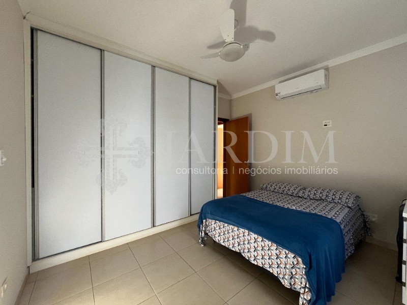 Casa de Condomínio à venda com 4 quartos, 255m² - Foto 19